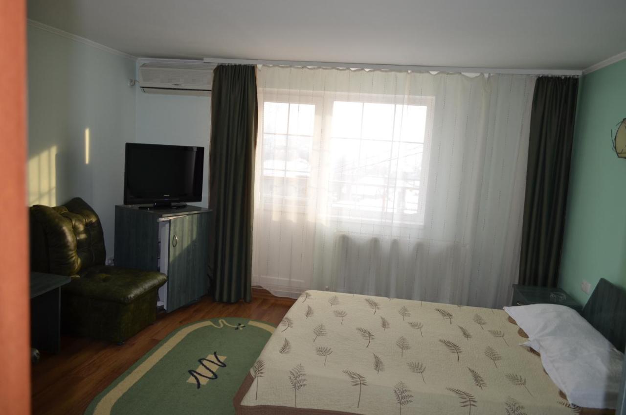 Casa Alba Hotel Râmnicu Vâlcea Екстериор снимка